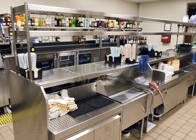 A back-of-the-house service bar and ice machine on the  pre-function level allow staff to quickly fill orders.