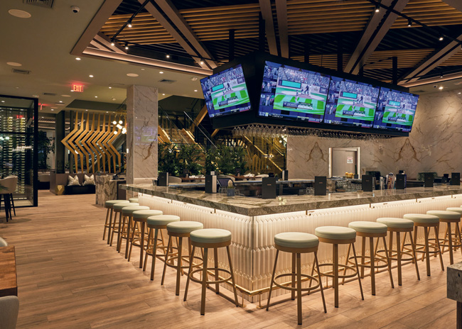 Moxies 5