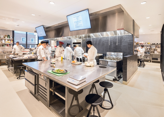 A state-of-the-art teaching kitchen was one of three separate and distinctive foodservice areas planned by Ricca Design Studios at Alabama’s Auburn University.