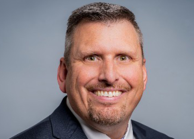 Shawn Stoffer Headshot4