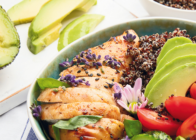 Healthy bowls—salads as well as dishes featuring proteins and grains like quinoa—are a key trend in senior dining. Photo courtesy of Aramark SeniorLIFE+