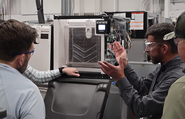 Commercial Ice Machines Engineered for Ease with Full-Service Coverage from Manitowoc.