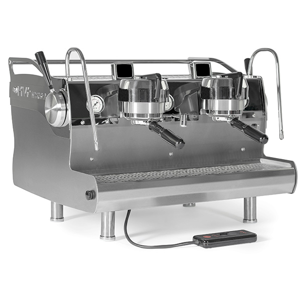 The Synesso MVP Hydra incorporates the ability for the barista to precisely adjust pump pressure, flow rate, and temperature throughout the brewing process.