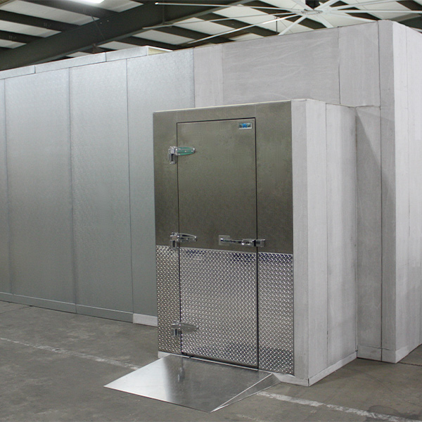 Thermo-Kool creates the ultimate food safety fusion by integrating blast chillers into their walk-ins.