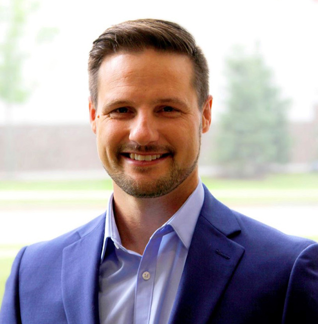 Hussmann Kasey Klingensmith 640x652