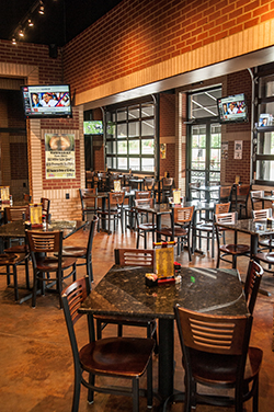 American Restaurant & Sports Bar, Jonathan's Grille