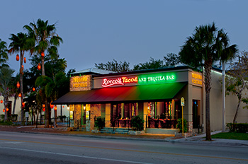 Roccos-Tacos-exterior