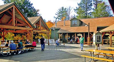 Tahquamenon-Brewery-exterior