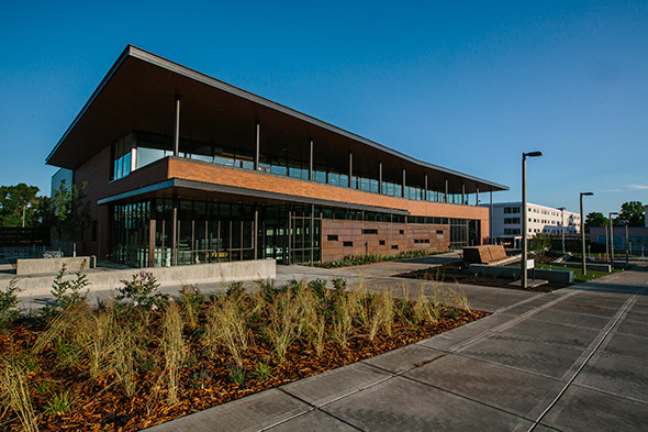 asg 20180608 rendezvous dining hall exteriors 039 