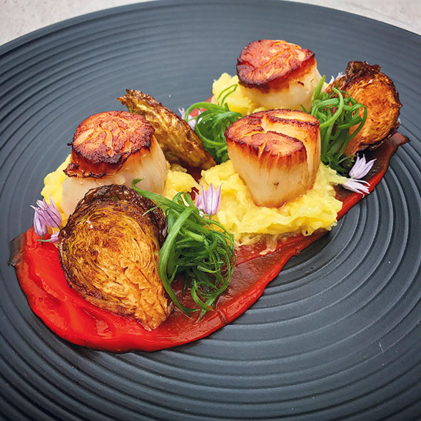 Presentation ASMI Chef Drew Johnson Kincaids Kodiak Scallops image