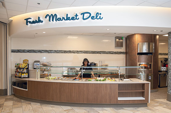 Mercyhealth 4D5A1225 deli