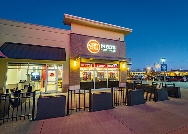 Tom and Chee exterior