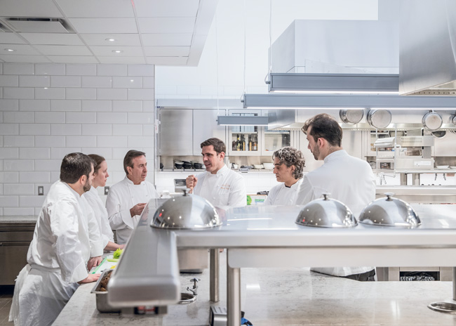 market Le Pavillon Chefs in kitchen 2 5.17.21 Thomas Schauer photo courtesy Next Step Design