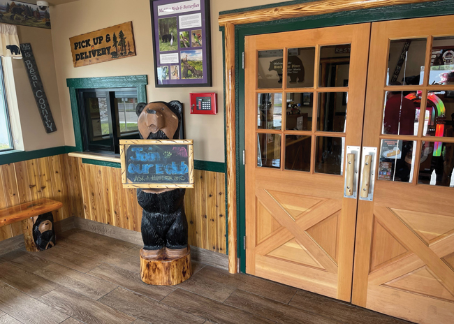 fbd Black Bear Diner Pick up Window from Vestibule 2 